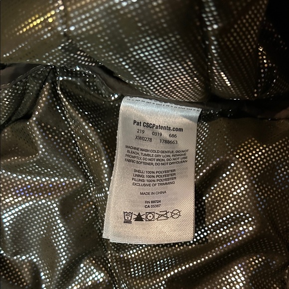 Columbia Women’s Quilted Puffer Jacket - Olive Green - Picture 5 of 6